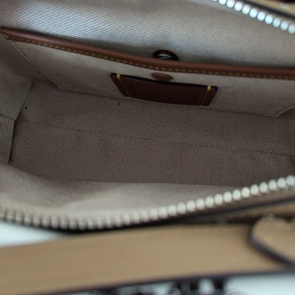 Coach Rougue 26 Suede - Picture 8 of 11